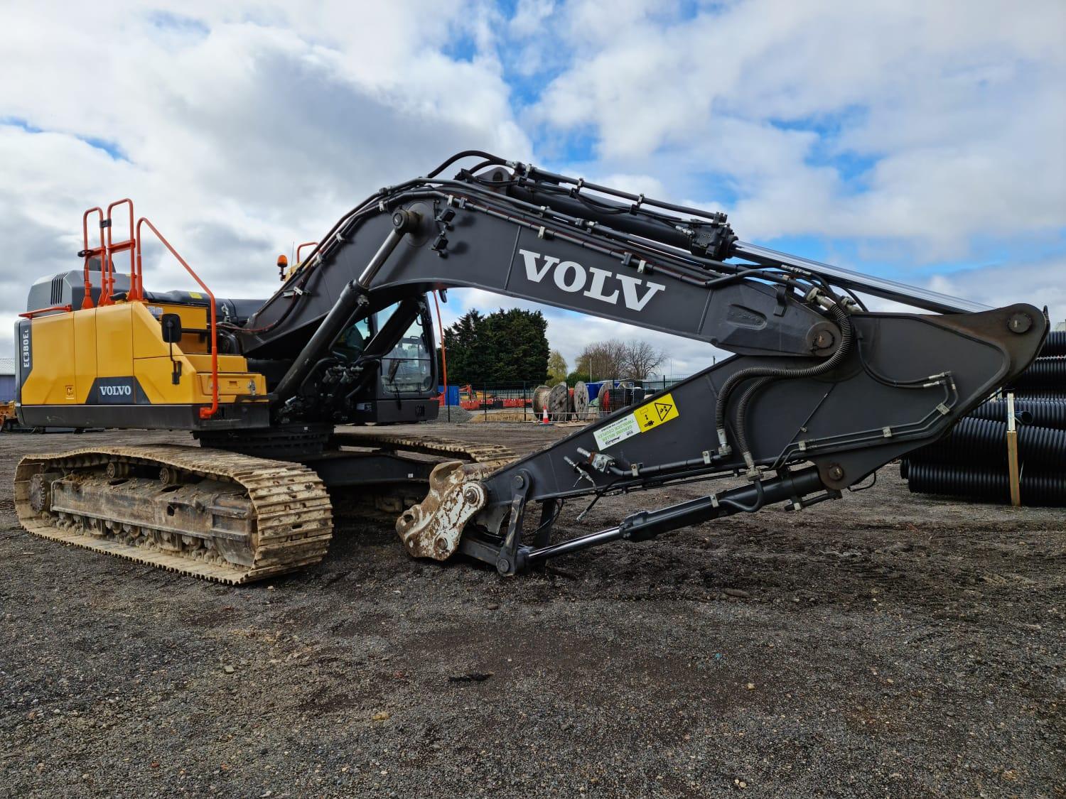 Excavators Volvo Volvo EC380EL Excavator
