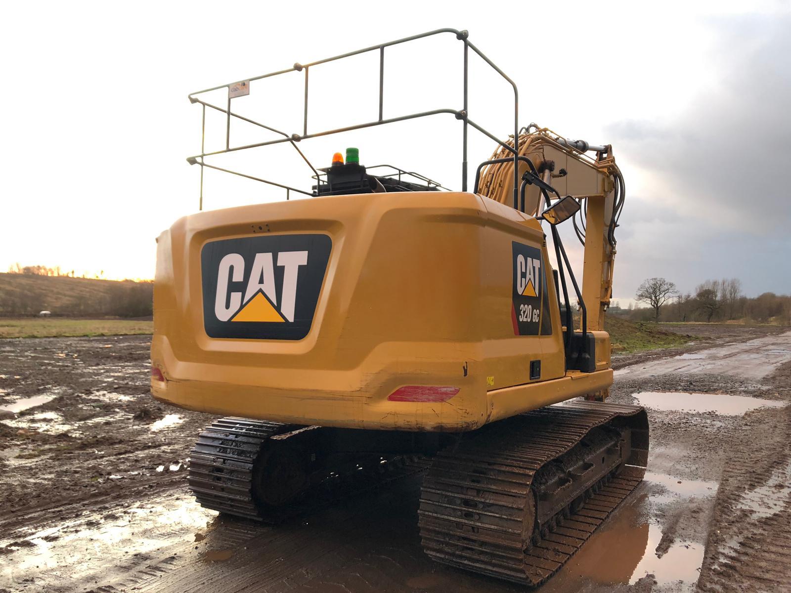 Excavators Caterpillar Caterpillar 320GC